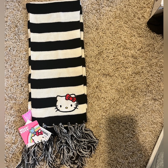 Hello Kitty Other - NWT HELLO KITTY SCARF NEW